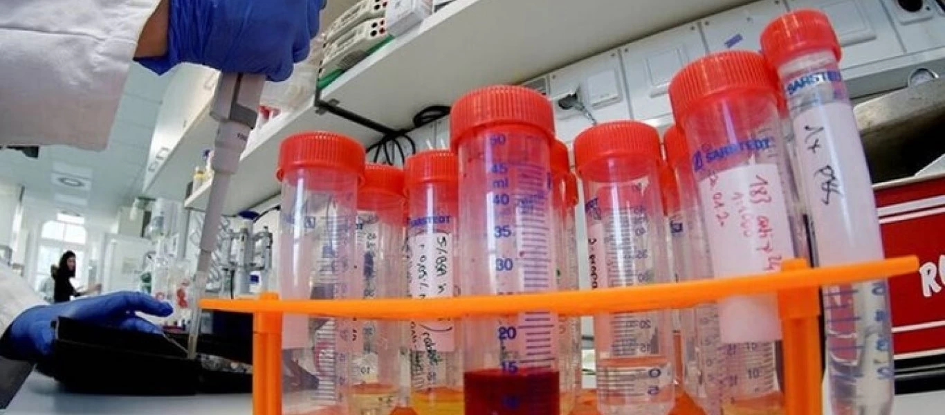 Κορονοϊός - ΗΠΑ: Θα σταλούν σε εργαστήρια έως τη Δευτέρα 2,1 εκατομμύρια τεστ